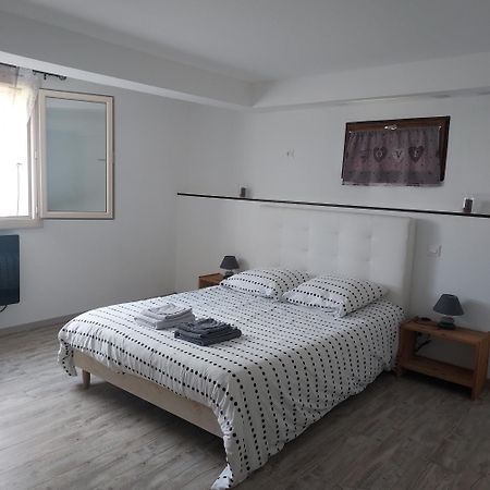 Au Petit Bois Magique Appartement Payrac Buitenkant foto