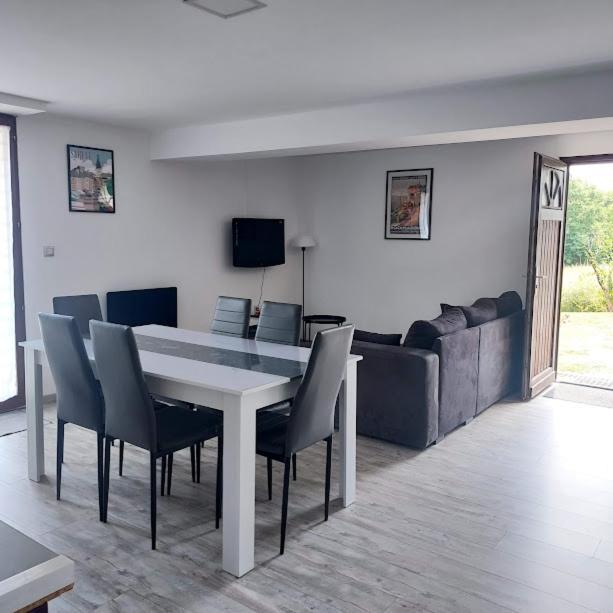 Au Petit Bois Magique Appartement Payrac Buitenkant foto