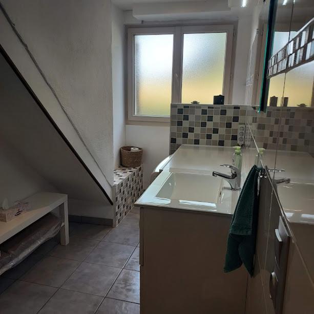 Au Petit Bois Magique Appartement Payrac Buitenkant foto